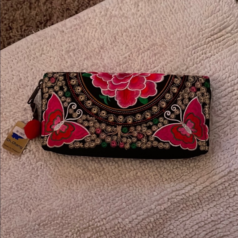 Colorful Embroidered Women's wallet